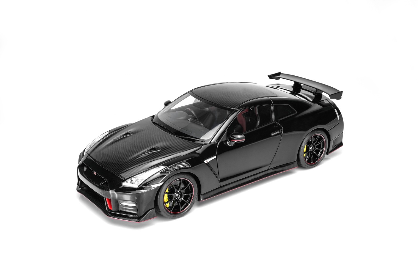 MOTORHELIX 1:18 Nissan GT-R (R35) NISMO Special Edition Black Pearl